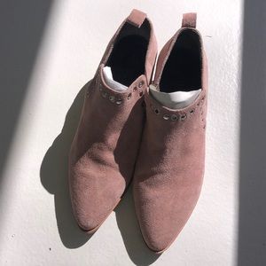 Rebecca Minkoff 8M Pink Suede Grommet Bootie